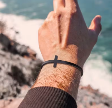Bracelete Elegância e Devoção