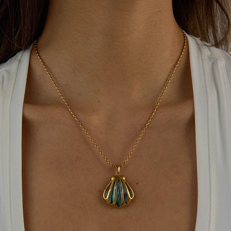 COLAR PINGENTE CONCHA ABALONE - 18K - À PROVA D'ÁGUA