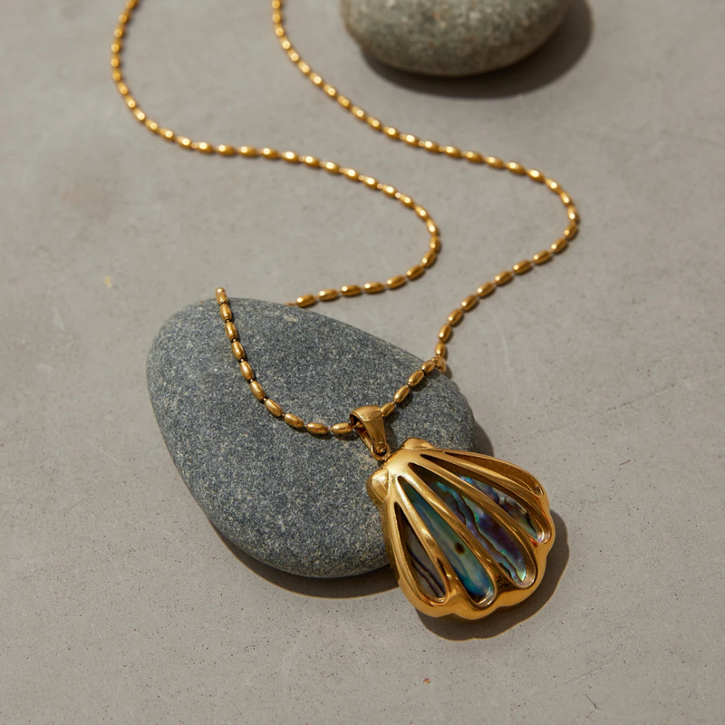 COLAR PINGENTE CONCHA ABALONE - 18K - À PROVA D'ÁGUA