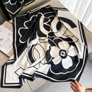 LENÇOS FLORAIS- CETIM/SARJA - 90CM X 90CM