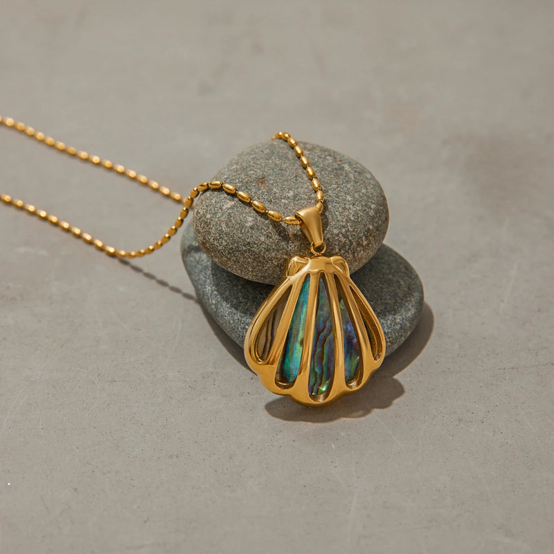 COLAR PINGENTE CONCHA ABALONE - 18K - À PROVA D'ÁGUA