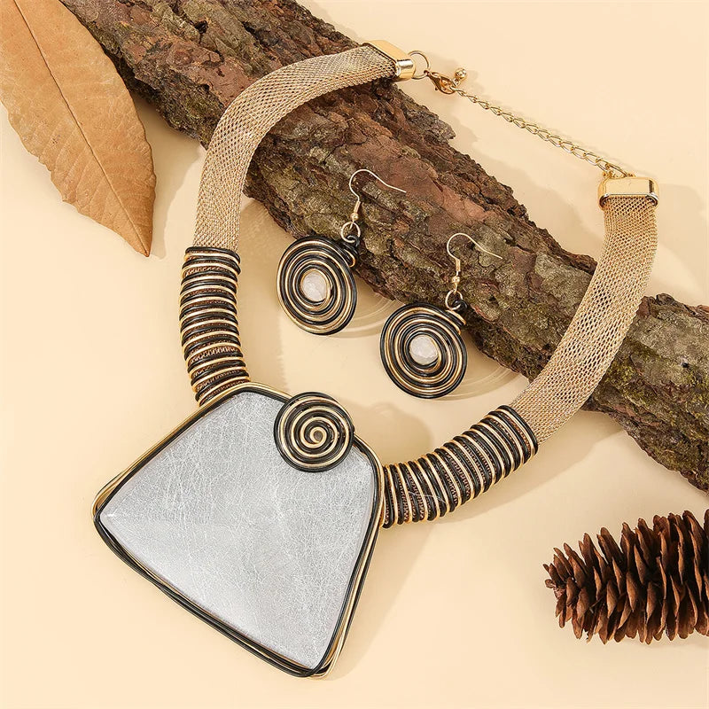 CONJUNTO ESPIRAL DE PODER - COLAR + BRINCOS