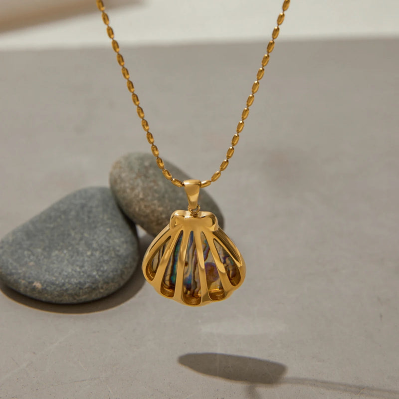 COLAR PINGENTE CONCHA ABALONE - 18K - À PROVA D'ÁGUA