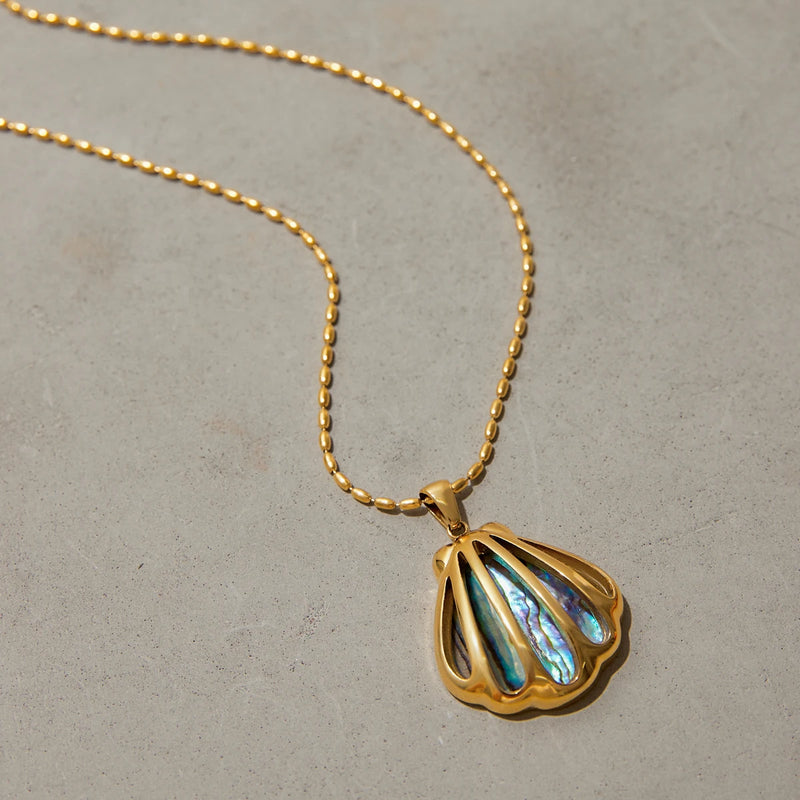COLAR PINGENTE CONCHA ABALONE - 18K - À PROVA D'ÁGUA