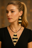 CONJUNTO COLAR + BRINCOS - BLACK E GOLD