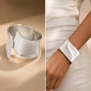 COLEÇÃO AURA - ANÉIS E BRACELETES